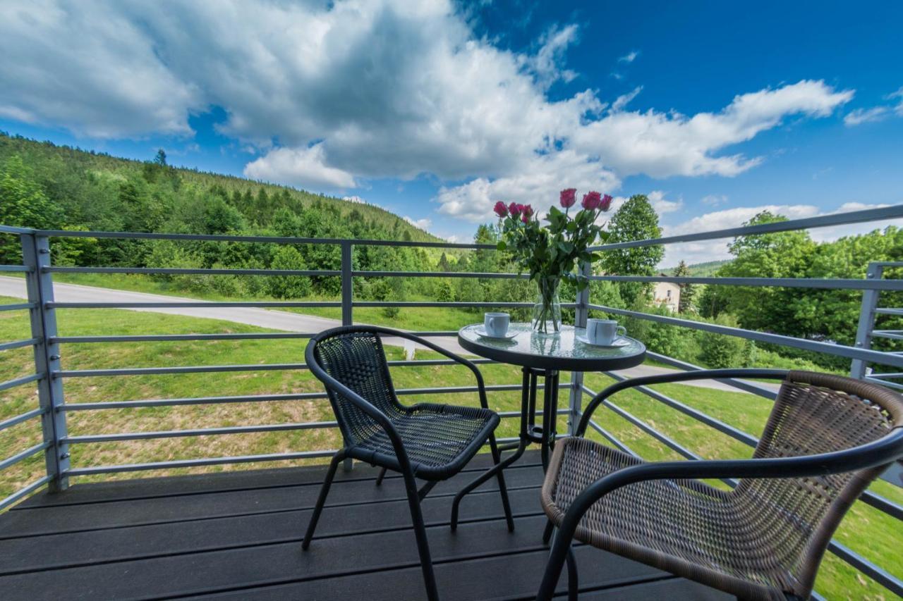 Apartamenty Izerskie - Ul. Cicha 13H-I Świeradów-Zdrój Kültér fotó